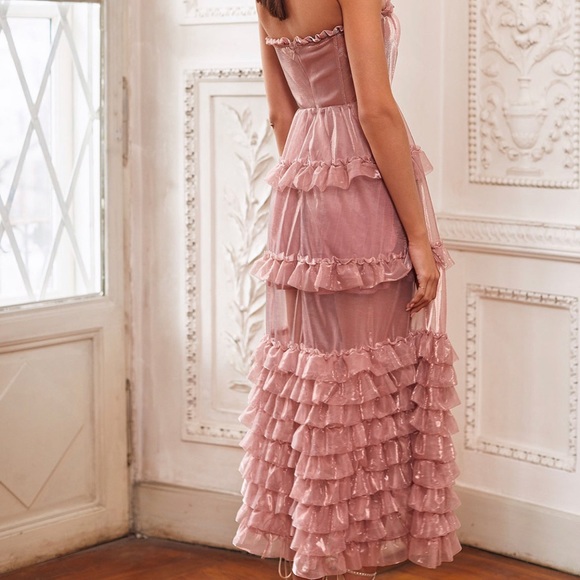 Carola Dress in Mauve - Picture 3 of 5